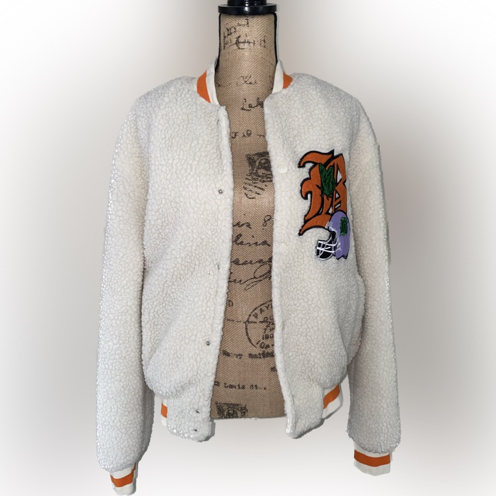 BoohooMAN cream jacket